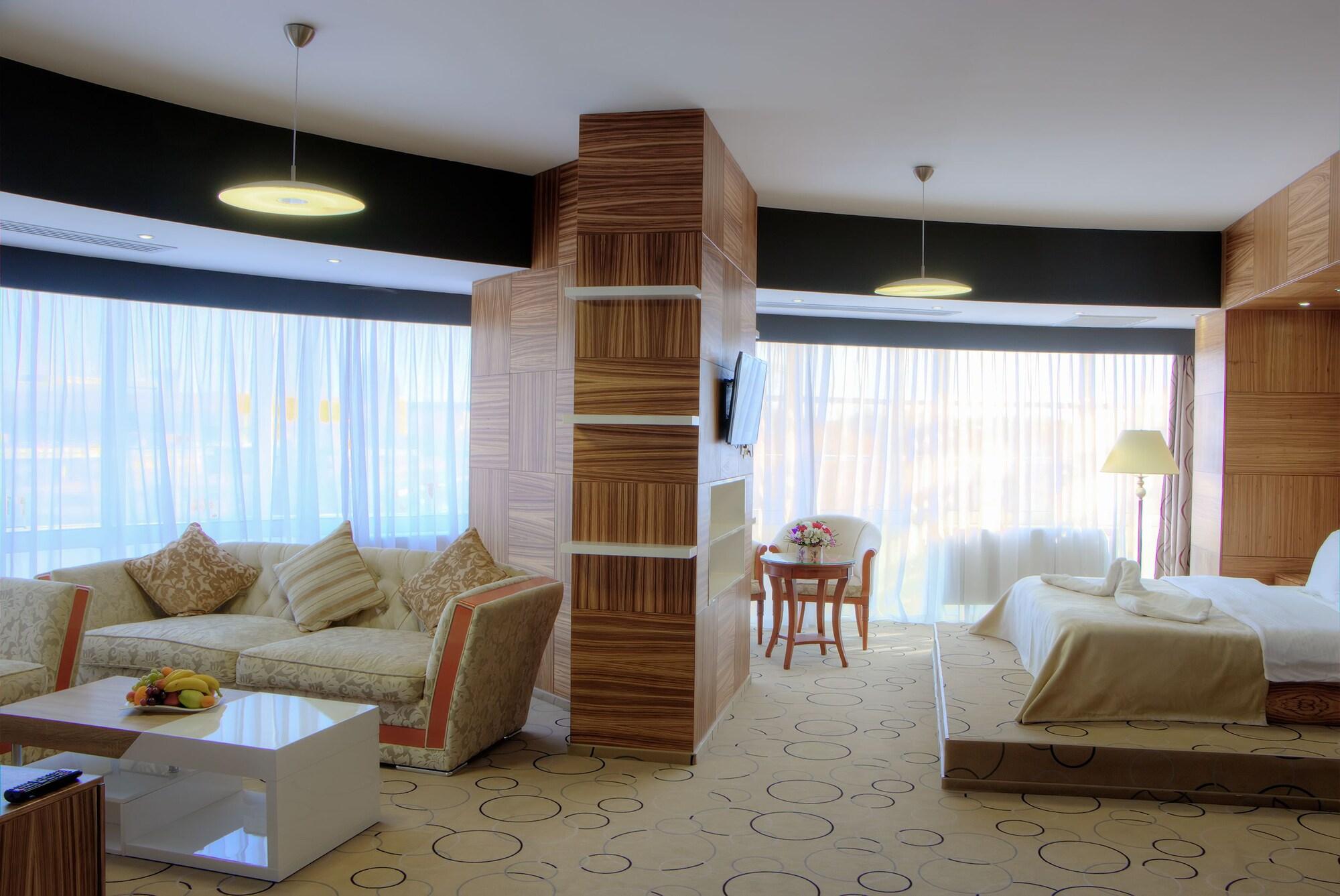 Hotel Oltenia 克拉奥华 外观 照片