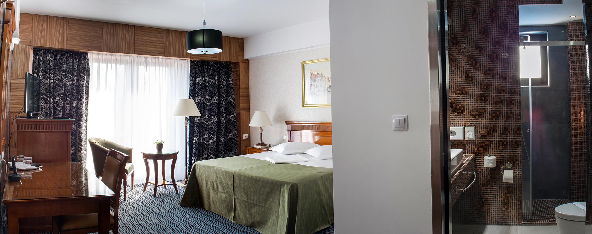 Hotel Oltenia 克拉奥华 外观 照片
